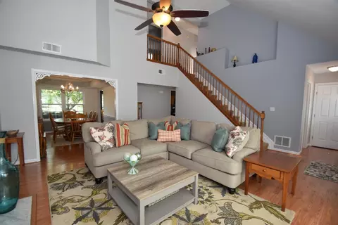 221 Redding Rd, Georgetown, KY 40324 photo 3