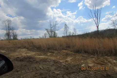 100 Old Stinking Creek Rd, Flat Lick, KY 40906 photo 5