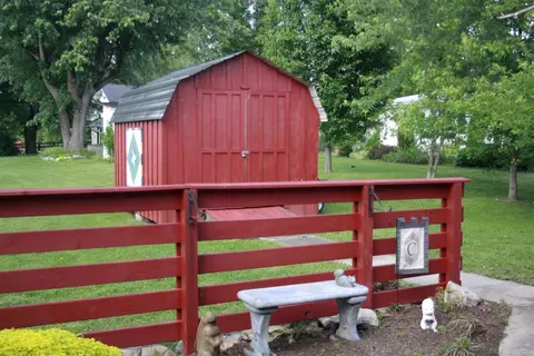 194 Maple, Stanton, KY 40380 photo 12