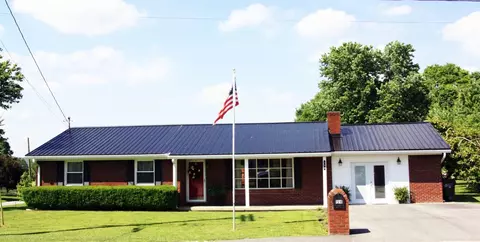 194 Maple, Stanton, KY 40380 photo 1