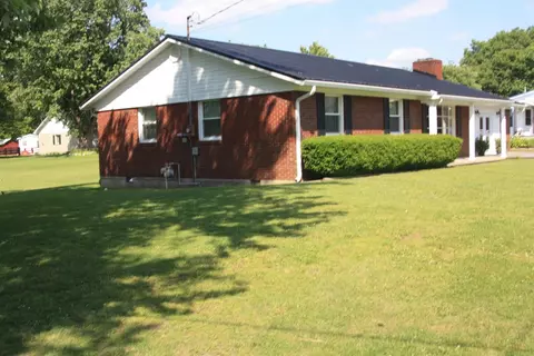 194 Maple, Stanton, KY 40380 photo 4