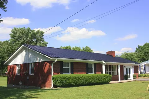 194 Maple, Stanton, KY 40380 photo 3