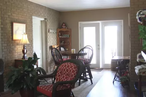 194 Maple, Stanton, KY 40380 photo 32