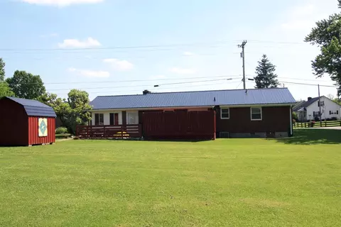 194 Maple, Stanton, KY 40380 photo 6