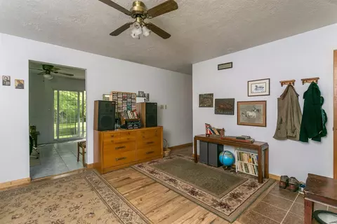 220 Thacker Dr, Wilmore, KY 40390 photo 8