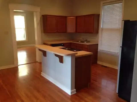 357 E Third St, Lexington, KY 40508 photo 3