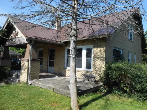 302 Chestnut Ave, Corbin, KY 40701 photo 3