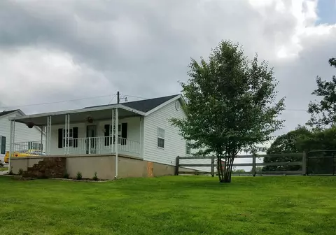 151 Bridgestone Dr, Berea, KY 40403 photo 1