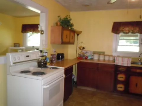 105 Hensley St, Pathfork, KY 40863 photo 13