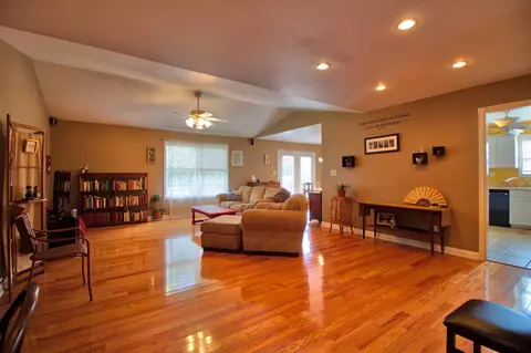 108 Augusta Dr, Mount Sterling, KY 40353 photo 7