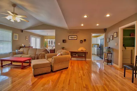 108 Augusta Dr, Mount Sterling, KY 40353 photo 8