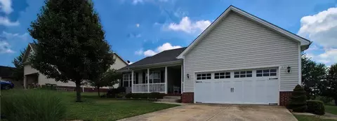108 Augusta Dr, Mount Sterling, KY 40353 photo 2