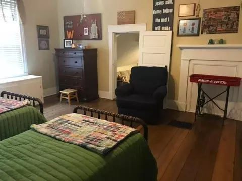 409 E Third St, Perryville, KY 40468 photo 4