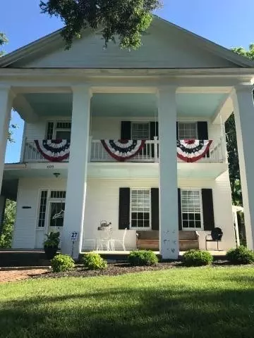 409 E Third St, Perryville, KY 40468 photo 2