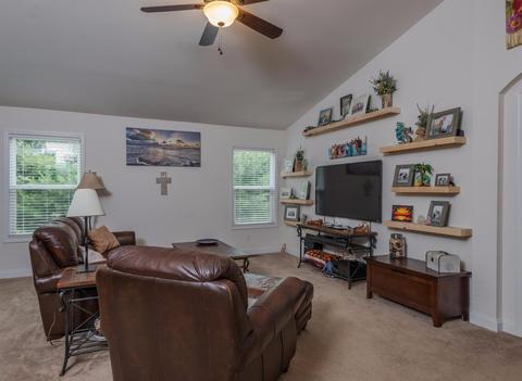 176 Stapleton Way, Georgetown, KY 40324 photo 2