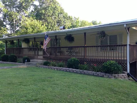 175 Ingram Rd, Morehead, KY 40351 photo 2