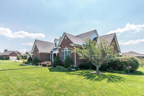 901 Cabernet Dr, Berea, KY 40403 photo 2