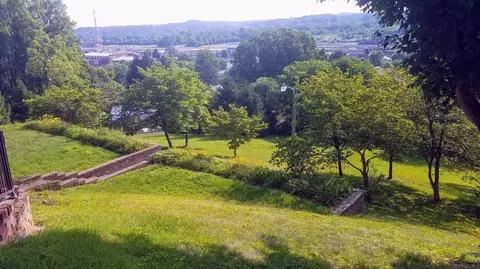 1003 Hillside St, Corbin, KY 40701 photo 5