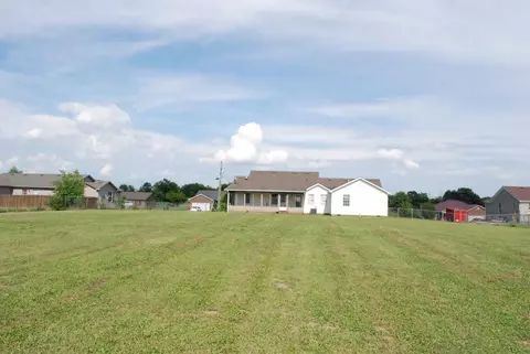 348 Brandon Ct, Berea, KY 40403 photo 6