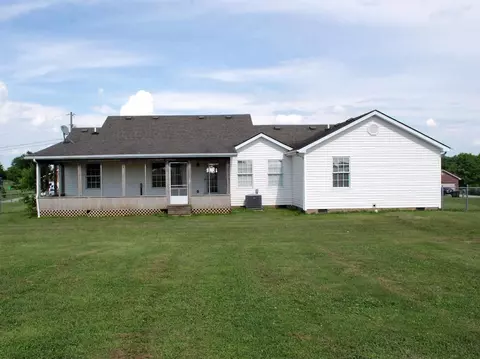 348 Brandon Ct, Berea, KY 40403 photo 4
