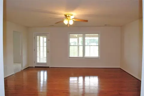 348 Brandon Ct, Berea, KY 40403 photo 11