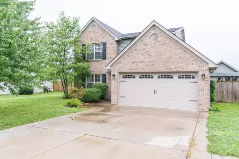 137 Irving Ln, Georgetown, KY 40324 photo 2
