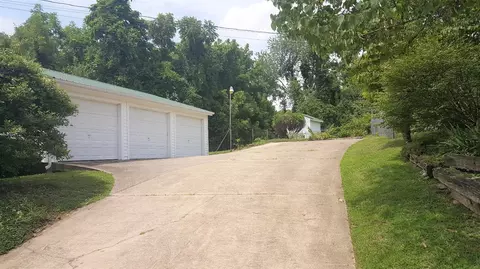 56 Hawe St, Corbin, KY 40701 photo 36