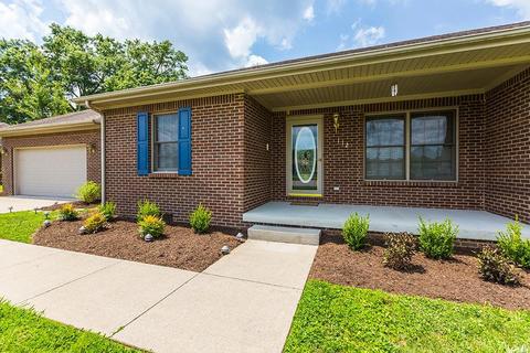 112 Castle Dr, Berea, KY 40403 photo 4