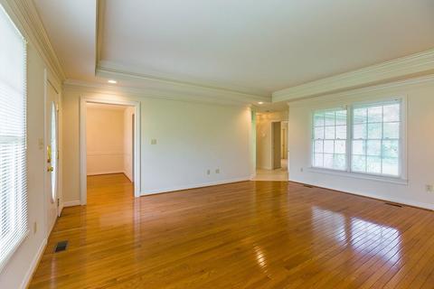 112 Castle Dr, Berea, KY 40403 photo 9