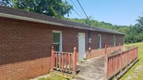 3814 Tidal Wave Rd, Corbin, KY 40701 photo 2