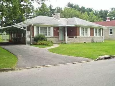 520 Baker Ct, Richmond, KY 40475 photo 1