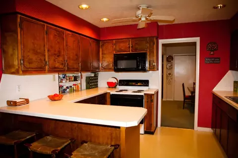 1105 Forest Cir, Corbin, KY 40701 photo 10