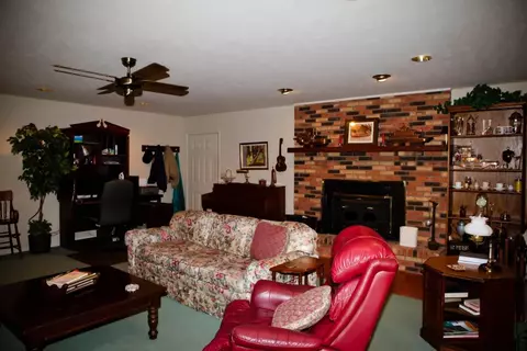 1105 Forest Cir, Corbin, KY 40701 photo 16