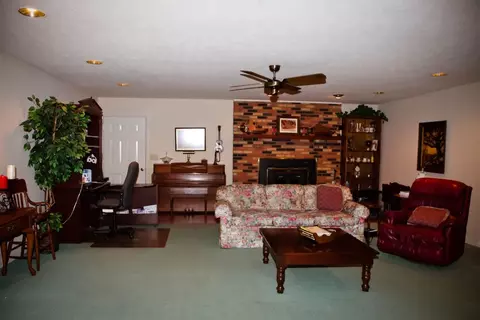 1105 Forest Cir, Corbin, KY 40701 photo 18