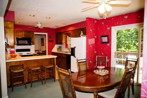 1105 Forest Cir, Corbin, KY 40701 photo 5