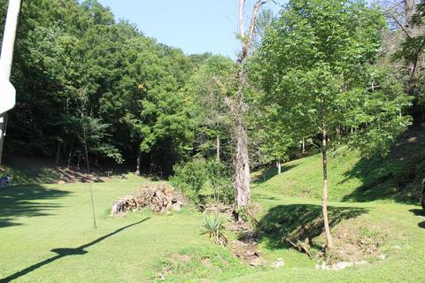 2266 Manning Rd, Stanton, KY 40380 photo 2
