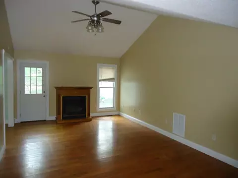 400 Cobblestone Way, Corbin, KY 40701 photo 3