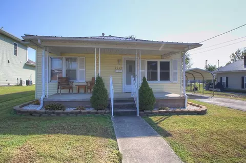 2005 Early St, Corbin, KY 40701 photo 2