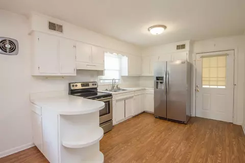 117 Scott St, Springfield, KY 40069 photo 7