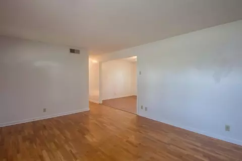 117 Scott St, Springfield, KY 40069 photo 5