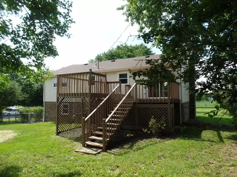 124 Johnson Rd, Berea, KY 40403 photo 3
