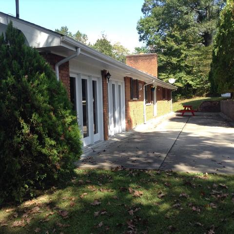 151 Lonzo Rd, Jackson, KY 41339 photo 1