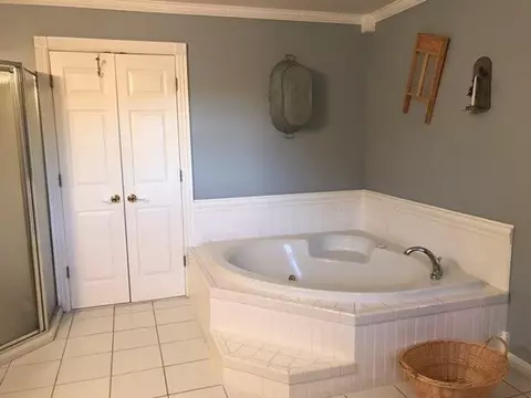 953 W Phils Branch Rd, Grassy Creek, KY 41352 photo 7