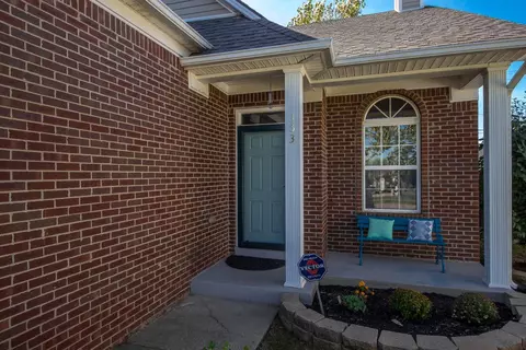 153 Richfields, Georgetown, KY 40324 photo 2