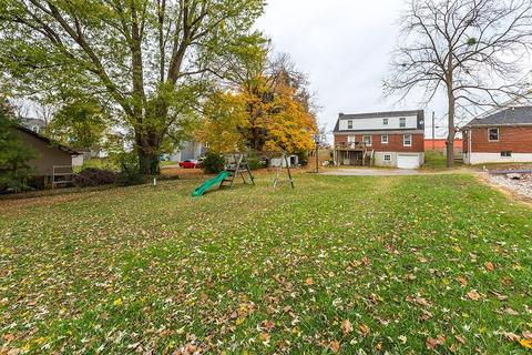 223 W Maple Ave, Lancaster, KY 40444 photo 28
