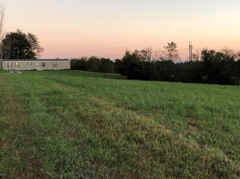 348 Thompson Rd, Lancaster, KY 40444 photo 3