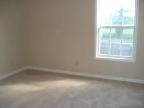 114 Old Post Rd, Paris, KY 40361 photo 13