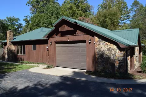 1035 Bluestone Rd, Morehead, KY 40351 photo 2