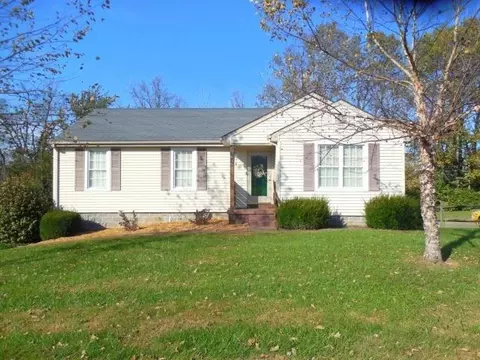 1015 Butler Dr, Danville, KY 40422 photo 1