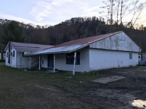 2512 Quicksand Rd, Jackson, KY 41339 photo 1